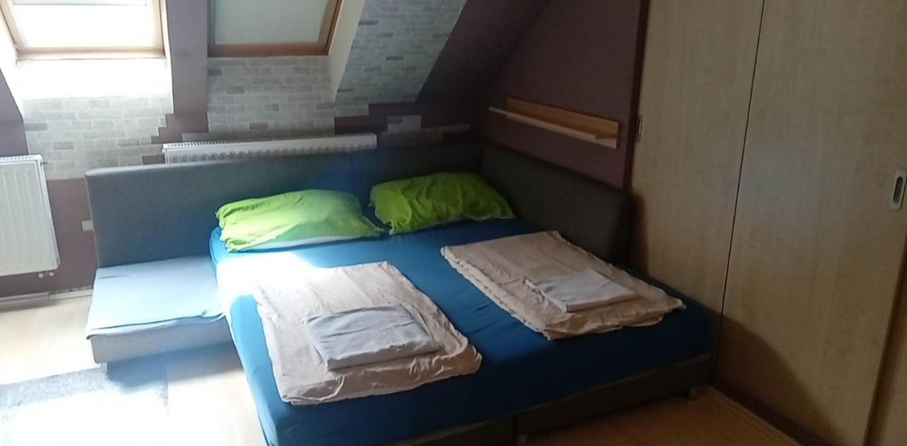 Levendula Διαμέρισμα Bekescsaba Εξωτερικό φωτογραφία
